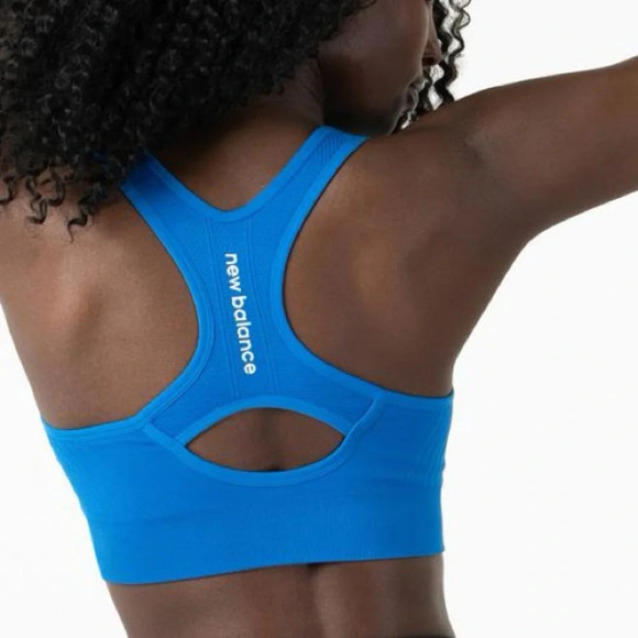 New balance sports bra size L - Picture 2 of 5
